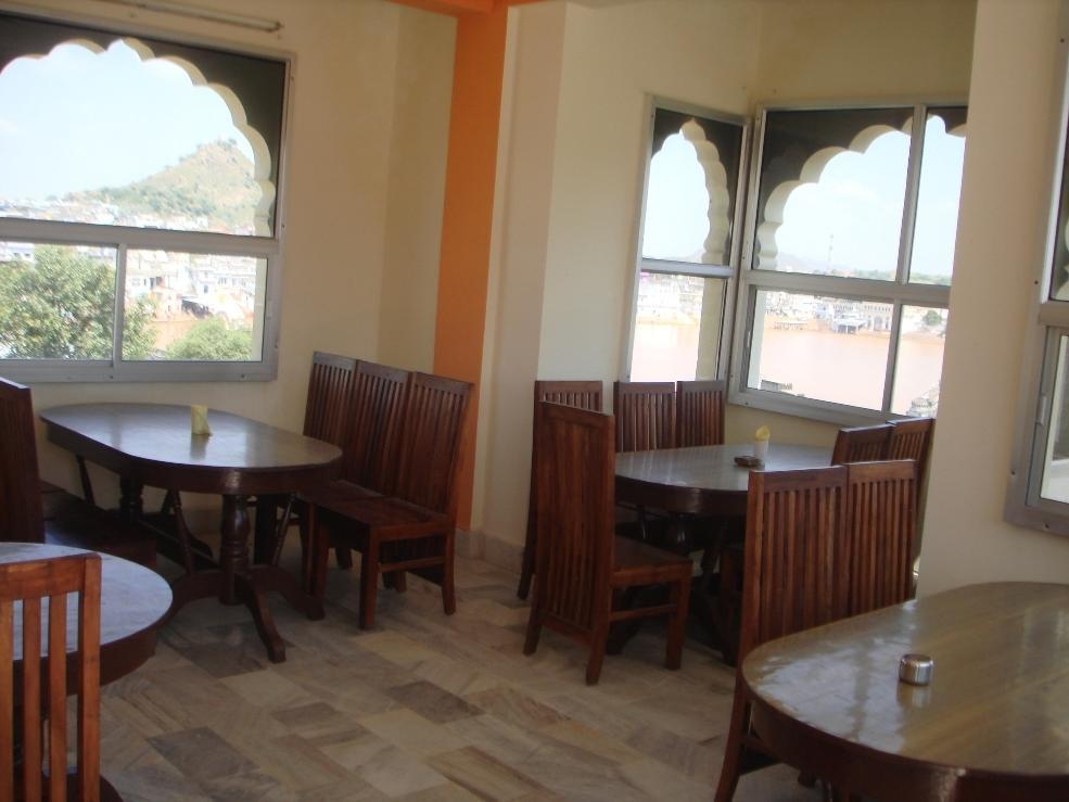 Pushkar Lake Palace Bagian luar foto